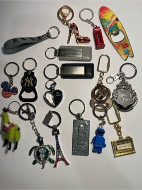 Lot of Variety Keychains 💚❤️💜💙